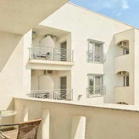 Mykonos Boutique 3*