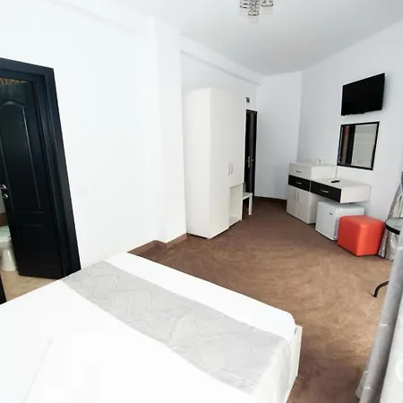 Mykonos Boutique Hotell Năvodari